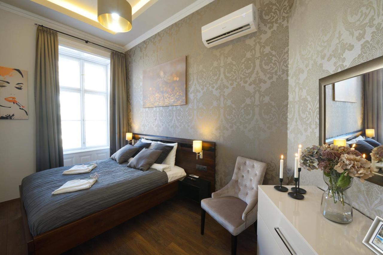 Orangehomes 4 Bdrm Apartment View To Synagogue Budapest Luaran gambar