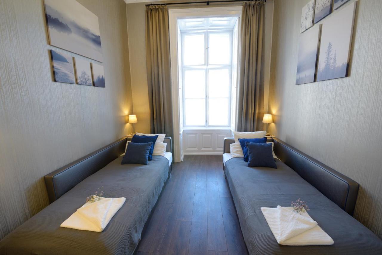 Orangehomes 4 Bdrm Apartment View To Synagogue Budapest Luaran gambar